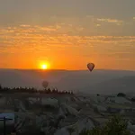 Tatli Kaya Cave ウルギュップ