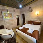 Tatli Kaya Cave ベッド・アンド・ブレックファスト ウルギュップ