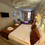 Tatli Kaya Cave ウルギュップ