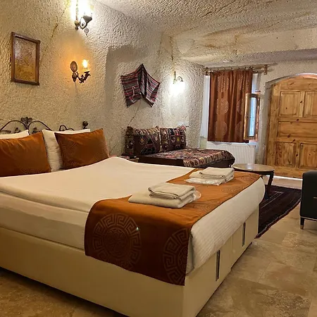 فندق مبيت وإفطار Tatli Kaya Cave 3*