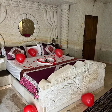 Tatli Kaya Cave ベッド・アンド・ブレックファスト ウルギュップ