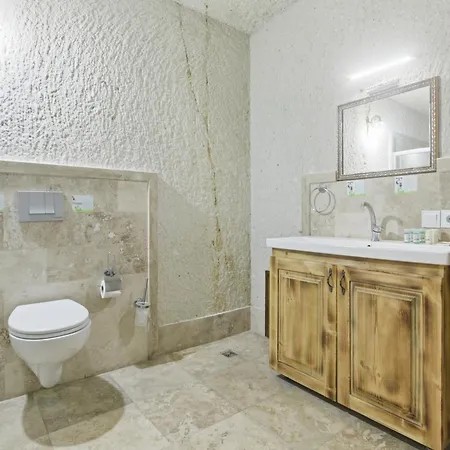 Tatli Kaya Cave 3* أوروغوبْ